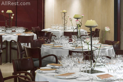 Claris Hotel 37